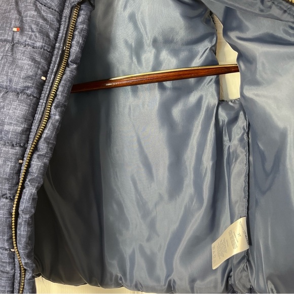 Tommy Hilfiger Toddler Navy Puffer Vest size 2T - Picture 4 of 6